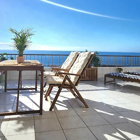 Apartment Ocean Wave Gigantes