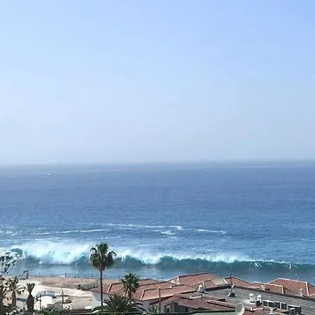 Ocean Wave Gigantes Apartment *