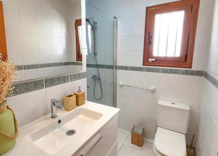 Ocean Wave Gigantes - 2 Pools & Stunning Ocean Views *